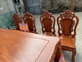 Bộ bàn ăn hoa Hồng đục 2 mặt gỗ Hương đá cao cấp 11 4 ghế ăn hoa Hồng đục 2 mặt gỗ Hương đá cao cấp