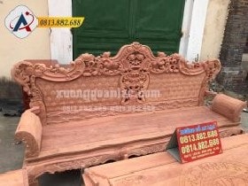 Đoản đục hoa lá tây khéo léo