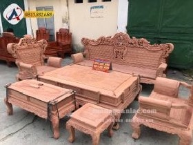 Bộ bàn ghế Hoàng gia được trạm nhiều chi tiết đẹp