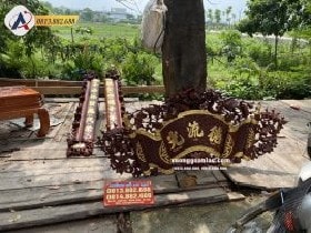 Câu Đối Cuốn Thư gỗ gụ 4cm mẫu Long Hóa 5 Bộ câu đối cuồn thư đang chờ lắp đặt