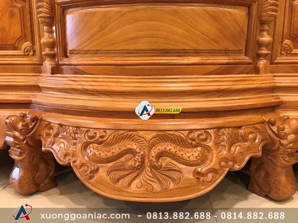 Tủ thờ trơn gỗ gõ đỏ 19 Yếm chân tủ thờ chạm rồng lân uốn lượn