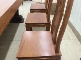 Ghế ăn chữ thọ gỗ Gõ Đỏ Pachy 17 Tựa được thiết kế từ 1 thanh tròn không chắp