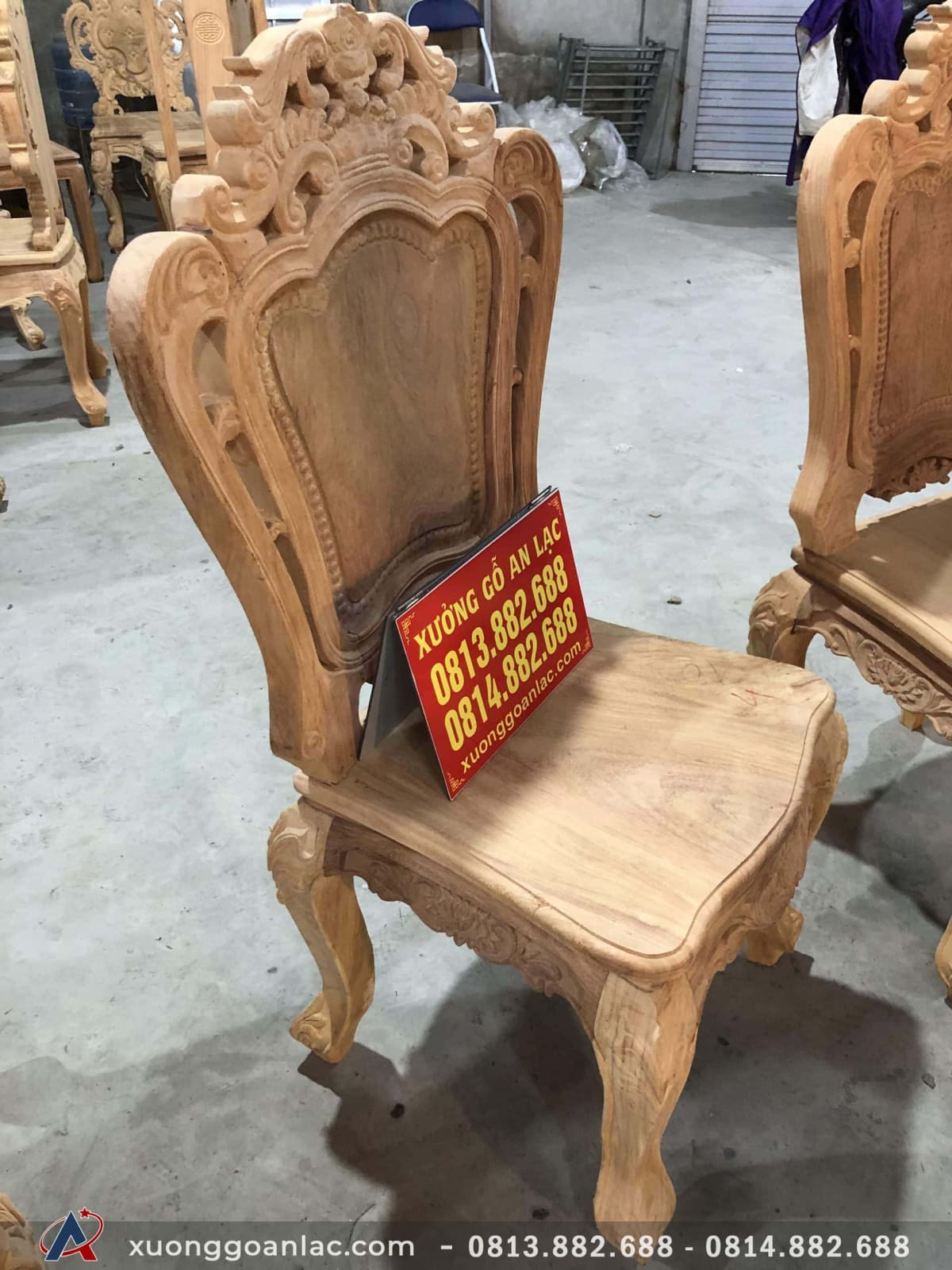 Ghế ăn hoa lá tây gỗ gõ đỏ hàng thường 45 Ghế ăn hoa lá tây nhìn từ bên trái