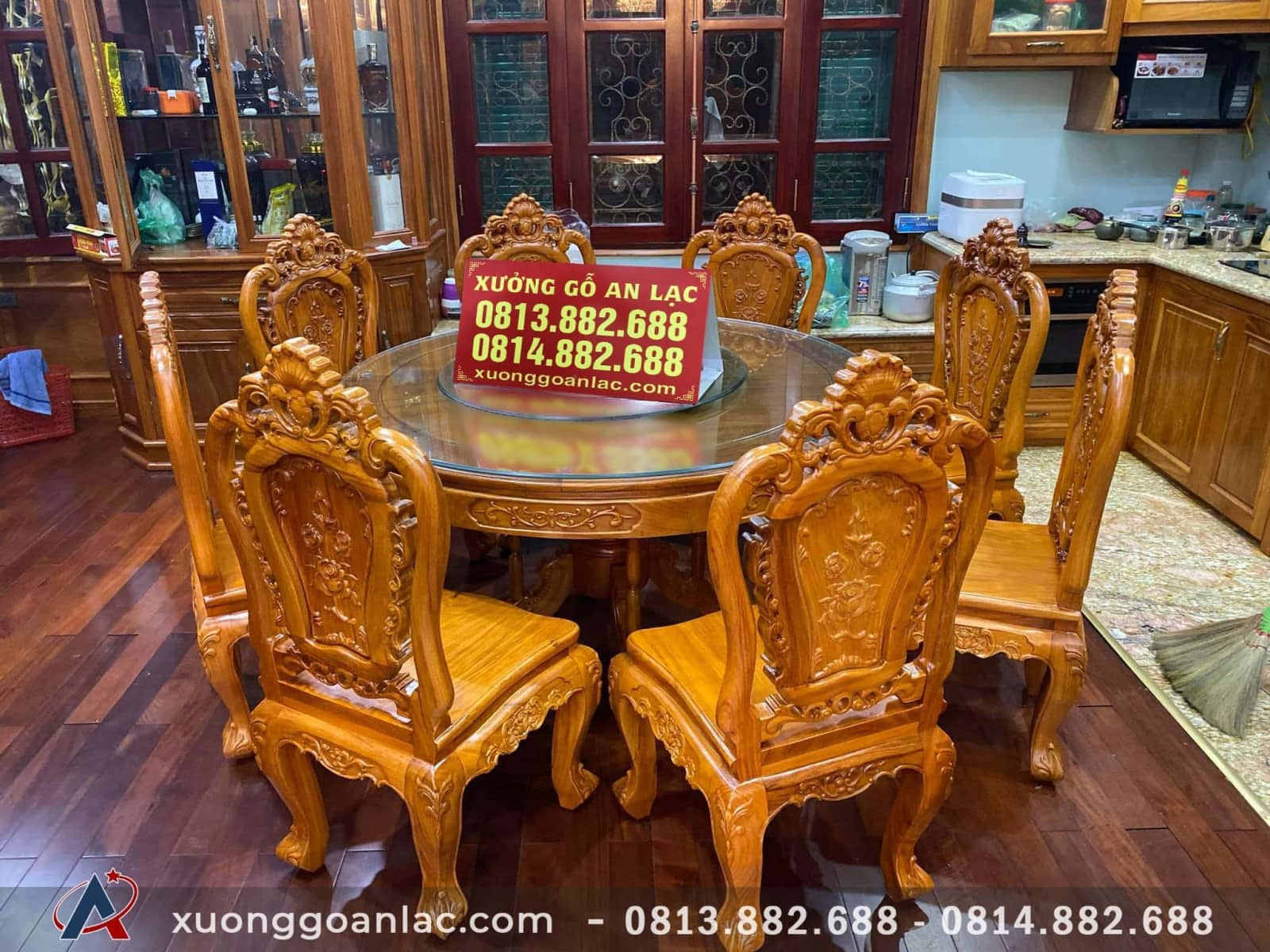 Bộ bàn ghế ăn 8 ghế hồng hạc gỗ gõ đỏ - Anh Quỳnh, TP Thái Bình 4 Bộ Bàn Ghế Ăn 8 Ghế Hồng Hạc Gỗ Gõ Đỏ - Anh Quỳnh, TP Thái Bình