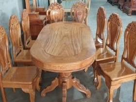 Bàn ăn 8 ghế gỗ Gõ Đỏ vách Lá Tây mặt tràn bầu dục - cô Oanh (HN)