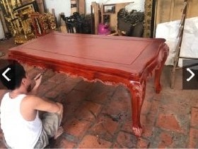 Bộ bàn ăn louis gõ đỏ dát vàng 6 ghế (chị Hoa ở Hà Giang) 13 Quá trình làm sạch trước khi dát vàng bàn ăn