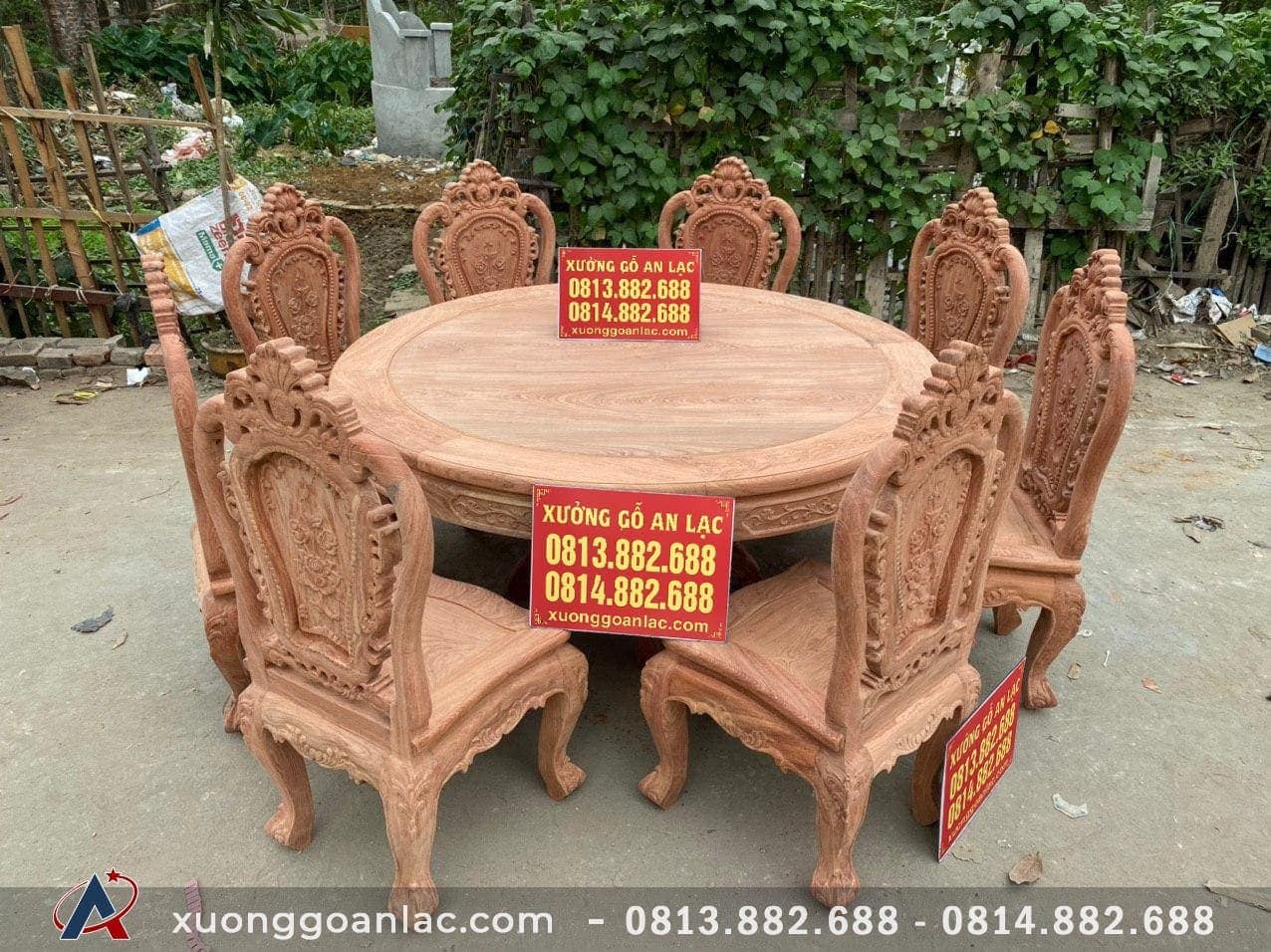 Bộ bàn ăn tròn 8 ghế hồng hạt gỗ hương đá đục 2 mặt (Anh Tuấn, Đà Nẵng) 10 Bộ bàn ghế ăn gỗ hương đá cao cấp
