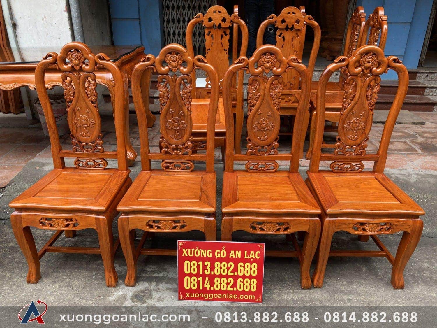 Bộ bàn ghế ăn 10 ghế mẫu Louis Hoa Hồng gỗ Gõ Đỏ (Anh Định, Thái Bình) 12 Mặt ghế tràn liền 1 tấm, ván dày 3cm, xương tay ghế dày 4cm