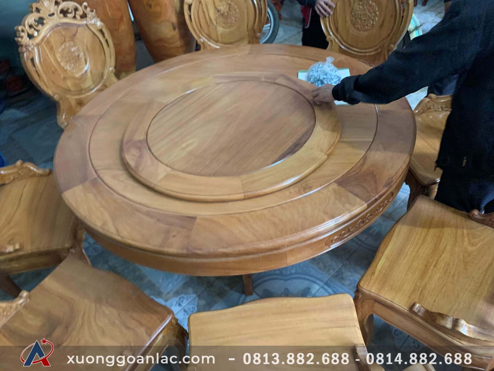 Bộ bàn ăn tròn 8 ghế louis gỗ gõ đỏ 2 tầng (mâm xoay) 14 Bàn tròn xoay 2 tầng