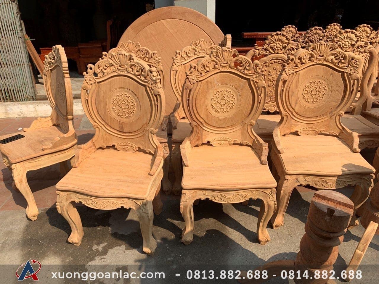 Bộ bàn ăn tròn 8 ghế louis gỗ gõ đỏ 2 tầng (mâm xoay) 13 Ghế ăn bộ Bàn Ăn Tròn Gỗ Gõ Đỏ 2 tầng (mâm xoay)