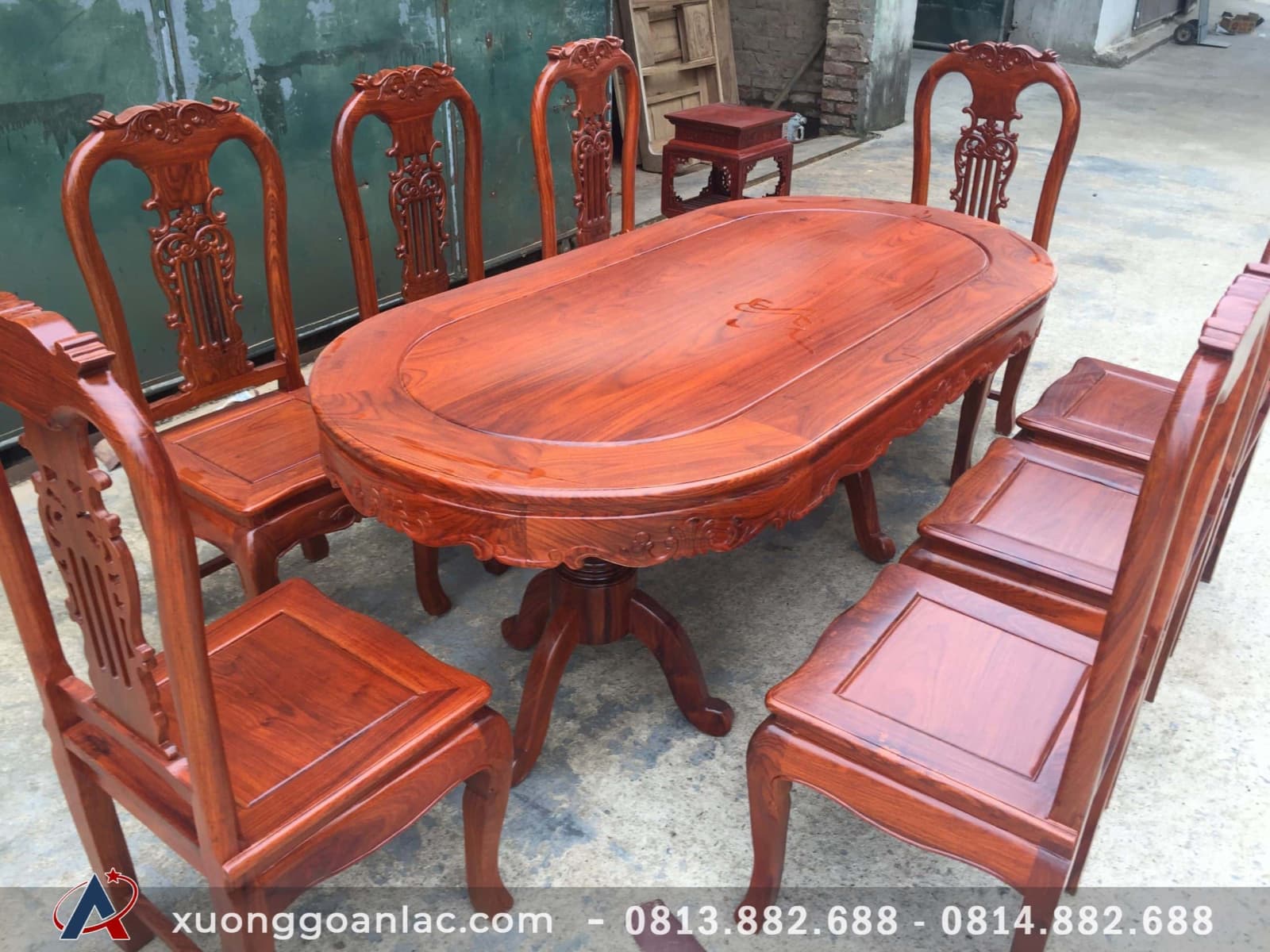 Bộ bàn ghế ăn gỗ hương đá 8 ghế phun PU cánh gián 8 Bộ bàn ghế ăn gỗ hương vân 8 ghế phun PU cánh gián