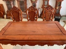 Bộ bàn ăn 6 ghế 1 bàn chữ nhật gỗ hương đá phong cách hoàng gia 7 Mặt bàn để vân tự nhiên ăn hoa lá tây 6 ghế 1 bàn