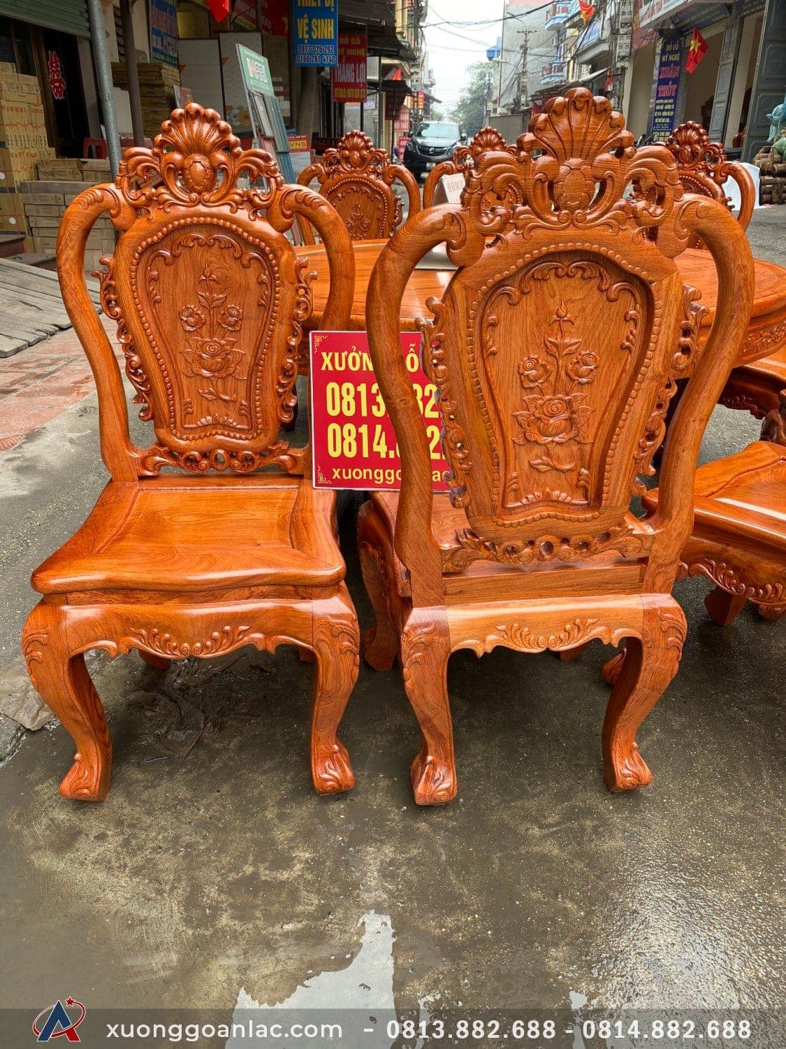 Bộ bàn ăn tròn 8 ghế mẫu Luois hoa hồng gỗ hương đá (Anh Đức, Bình Dương) 14 ban an louis hoa hong huong da ban tron 3