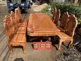 Bộ bàn ghế ăn mẫu Louis hoa hồng gỗ gõ 8 ghế (Chị Huyền, TP Huế) 9 Bộ bàn ghế ăn 100% gỗ kate nguyên khối, không chắp ghép, lựa gỗ tốt vân đẹp