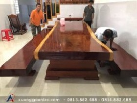 Bàn ghế gỗ K3 gỗ Cẩm làm tô đậm thêm sự đơn giản mà đầy tiện nghi cho gia chủ