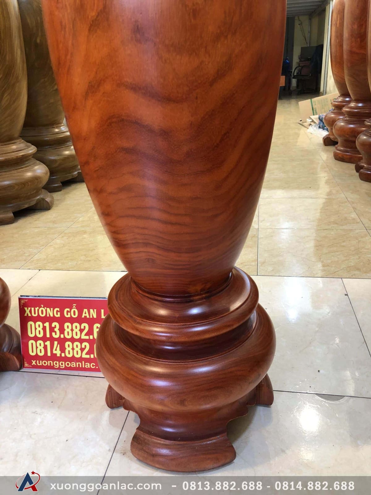 Lục bình 1m4x38cm gỗ Hương đỏ đẹp không tì vết 7 Lục bình 1m4x38cm gỗ Hương đỏ đẹp không tì vết - Ảnh 7