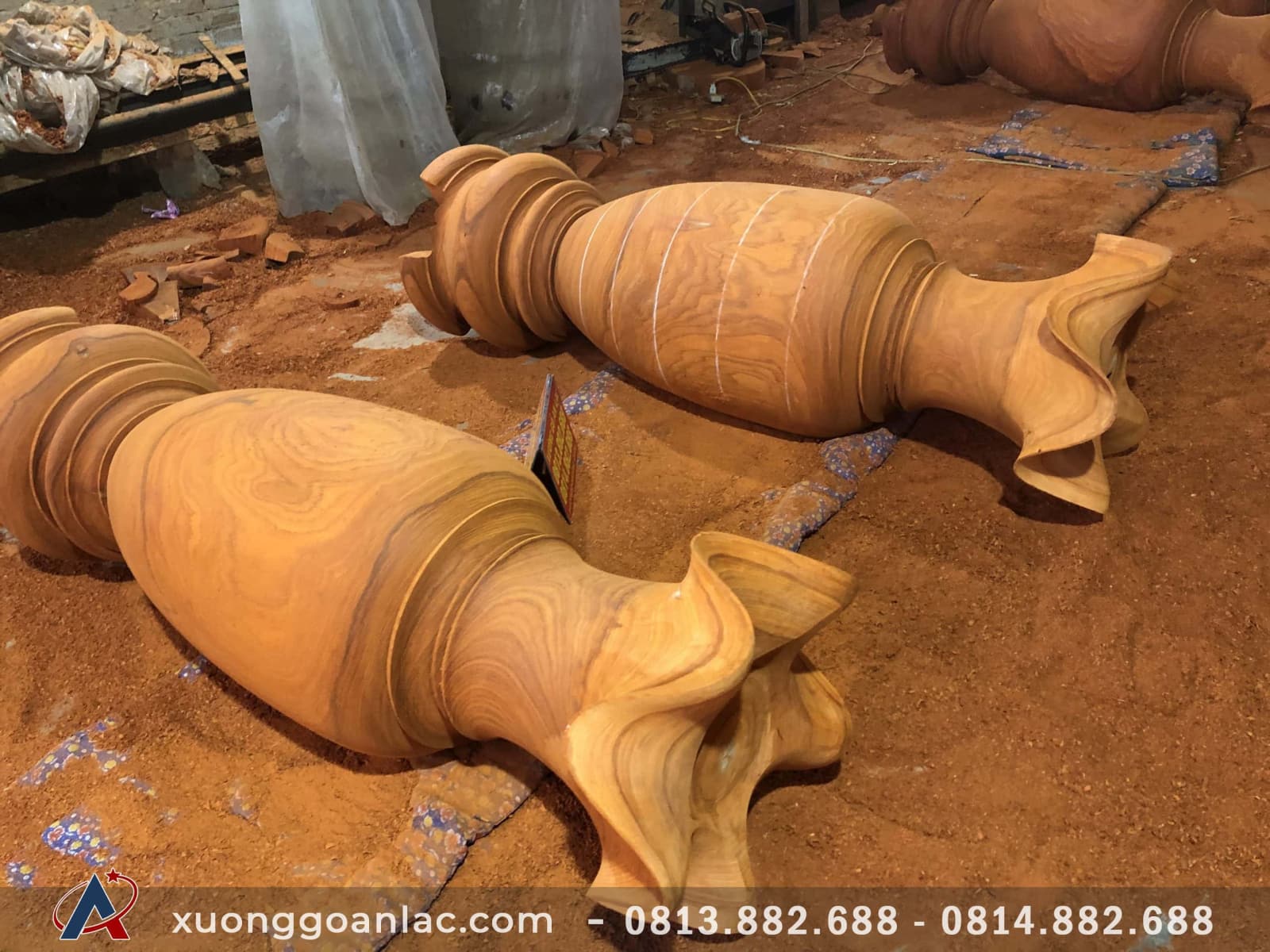 Lục bình 1m8x53cm gỗ Hương đỏ (anh Lâm, Bắc Giang) 16 Lục bình 1m8x53cm gỗ Hương đỏ đẹp không tì vết (Anh Tín, Hà Nội)