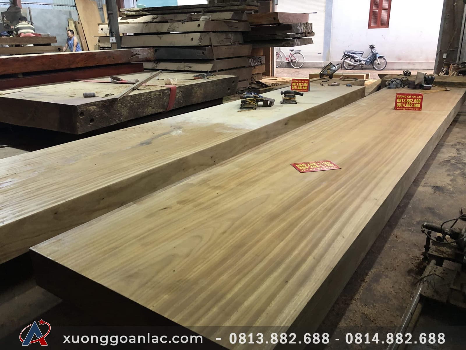Giá bộ chiếu ngựa gỗ Gõ đỏ nguyên khối là bao nhiêu 3 Phản gỗ gõ đỏ 2 tấm nguyên khối siêu khủng 800x240x22cm (Anh Tùng, Quảng Ninh)