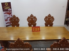 Bàn ăn mặt phe nguyên khối gỗ gõ đỏ 3m03 với 6 ghế louis hoàng gia đục tựa cong 15 bộ bàn ghế ăn cao cấp