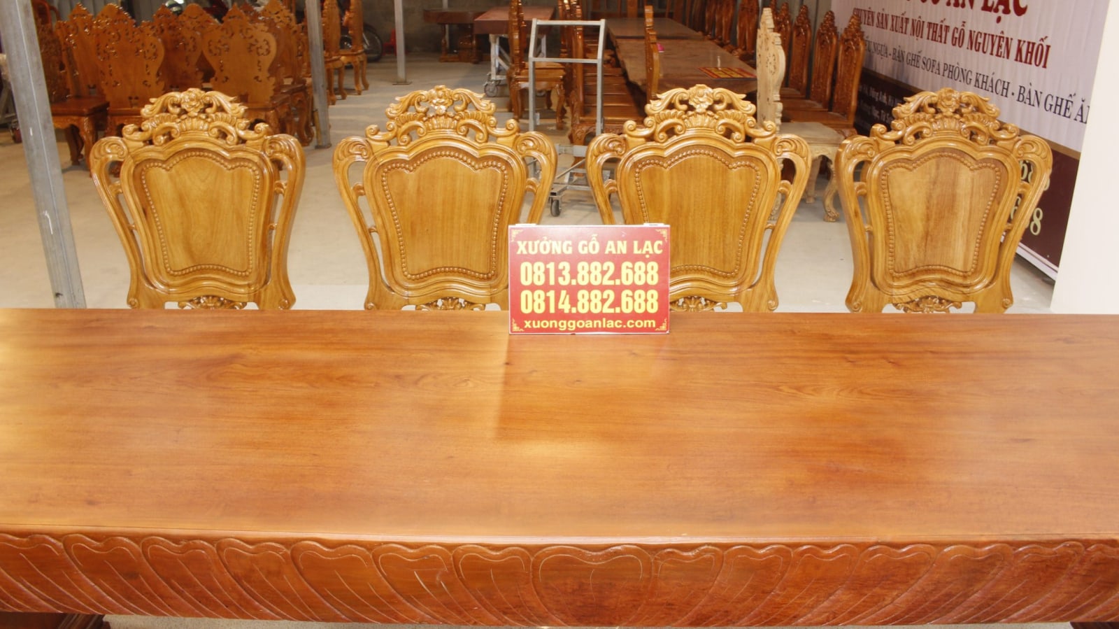 Bộ bàn ăn nguyên khối 10 ghế hoa lá tây gỗ hương đá cao cấp 12 bộ bàn ghế ăn gỗ hương đá