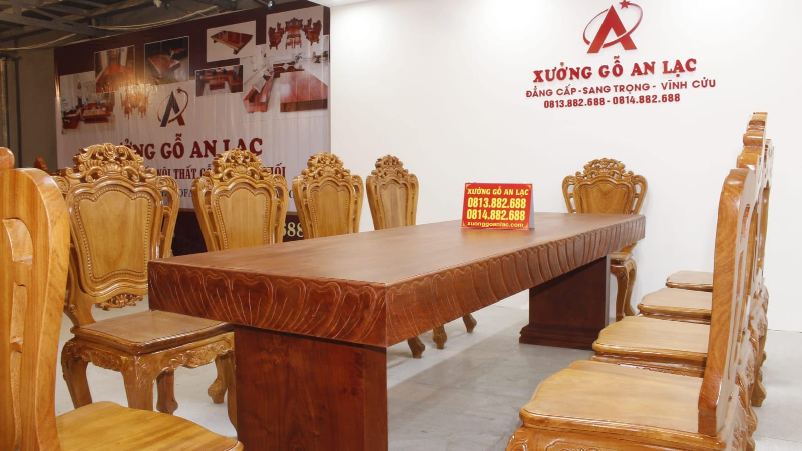 Bộ bàn ăn nguyên khối 10 ghế hoa lá tây gỗ hương đá cao cấp 3 Bàn ăn nguyên khối gỗ hương đá