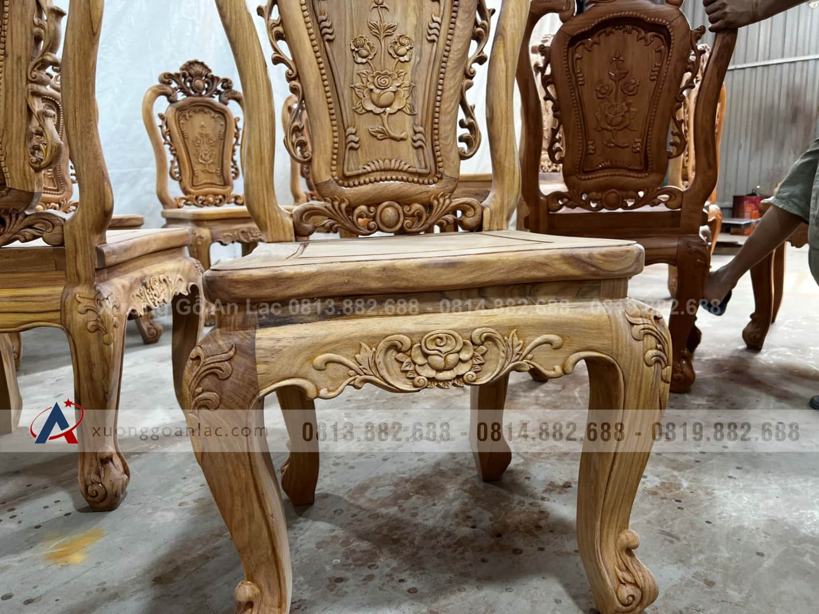 Ghế ăn hồng hạc gỗ gõ đỏ đục 2 mặt thủ công - giá rẻ 13 yếm đục đẹp