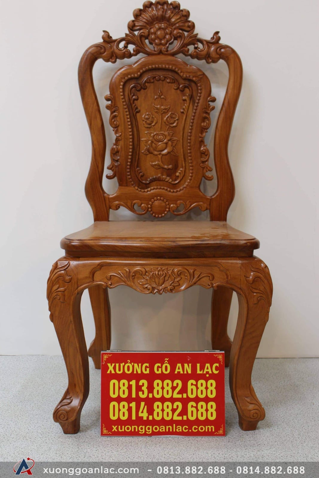Bộ bàn ăn tròn nguyên khối 8 ghế louis hoa hồng gỗ gõ đục tay siêu vip 7 ghế gỗ gõ đỏ luois hoa hồng đục tay