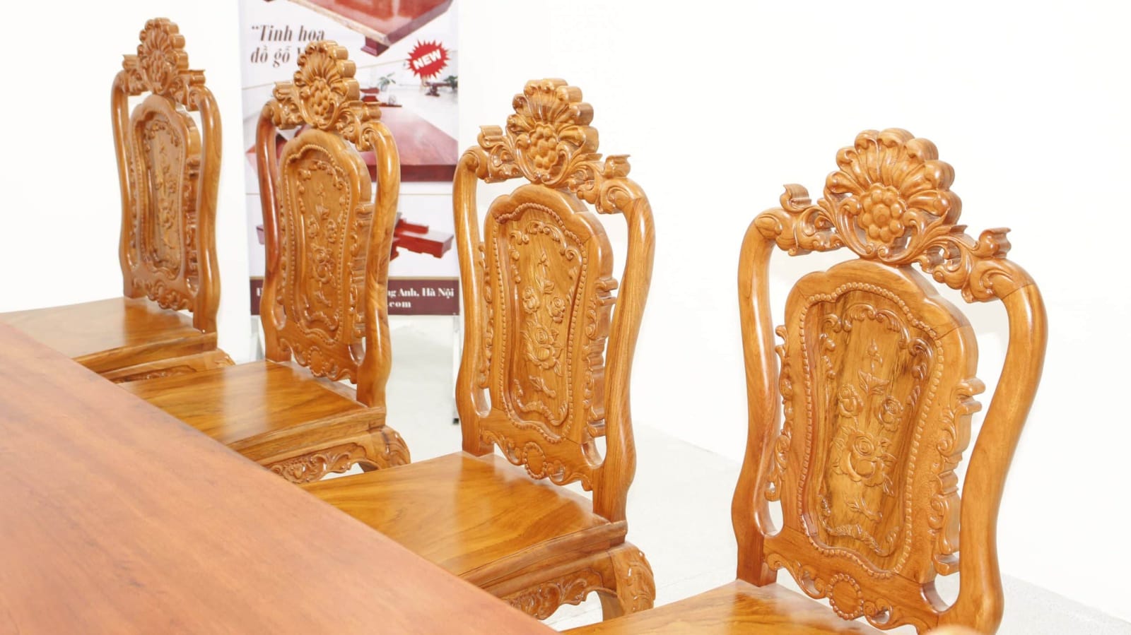 Bộ bàn ăn nguyên khối gỗ hương đá 290x83x15cm với 8 ghế louis hoa hồng đục hai mặt siêu vip 10 ghế ăn mẫu louis hoa hồng
