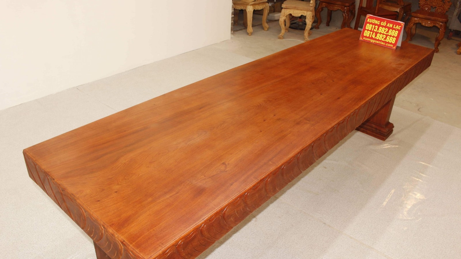 Bàn nguyên khối gỗ hương đá 2m86x83cmx15cm siêu vip 13 Bàn nguyên khối gỗ hương đá 2m86x83cmx15cm siêu vip - Ảnh 13