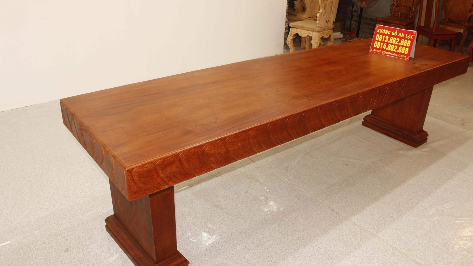Bàn nguyên khối gỗ hương đá 2m86x83cmx15cm siêu vip 7 Bàn nguyên khối gỗ hương đá 2m86x83cmx15cm siêu vip - Ảnh 7