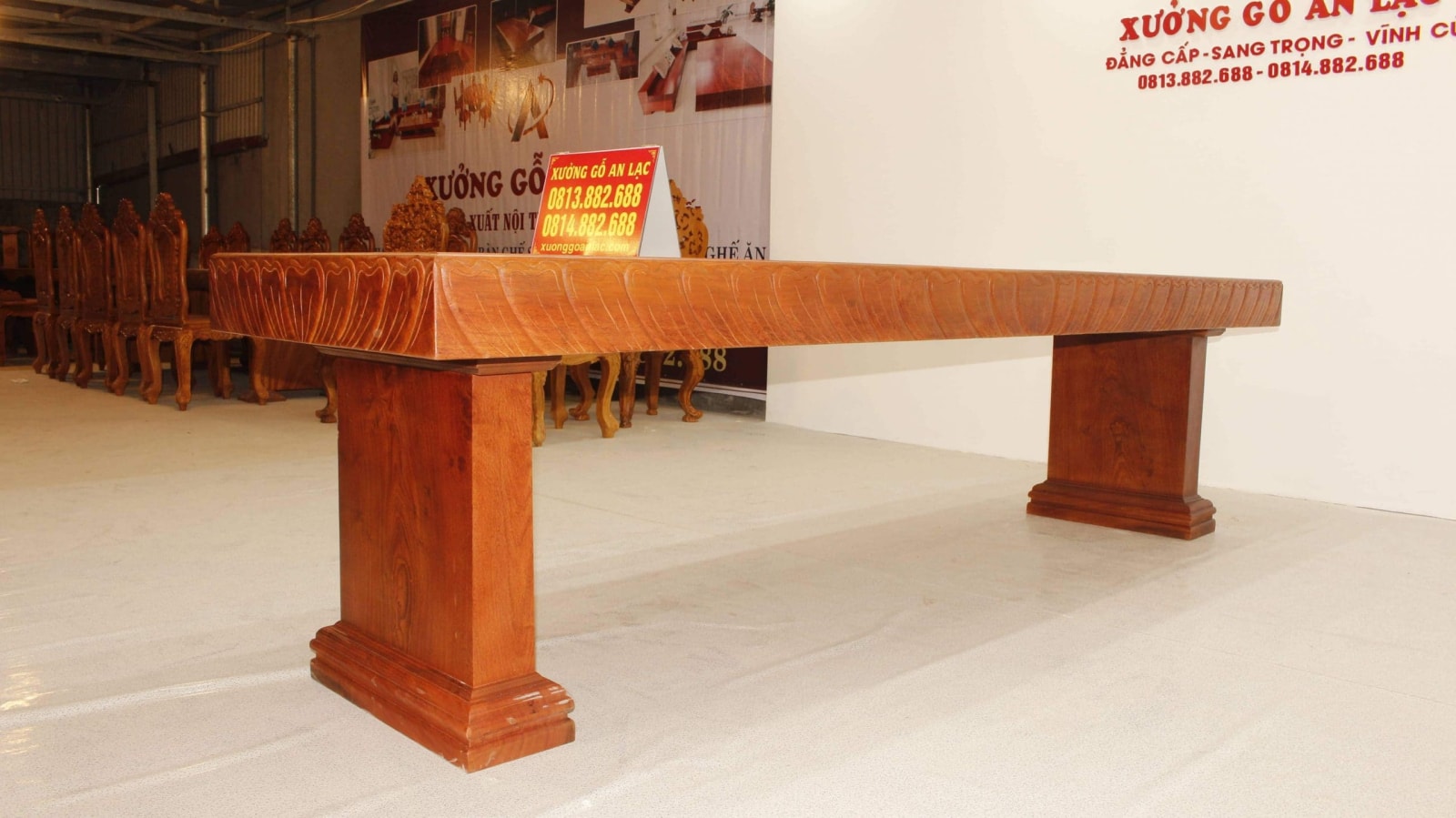 Bàn nguyên khối gỗ hương đá 2m86x83cmx15cm siêu vip 16 Bàn nguyên khối gỗ hương đá 2m86x83cmx15cm siêu vip - Ảnh 16