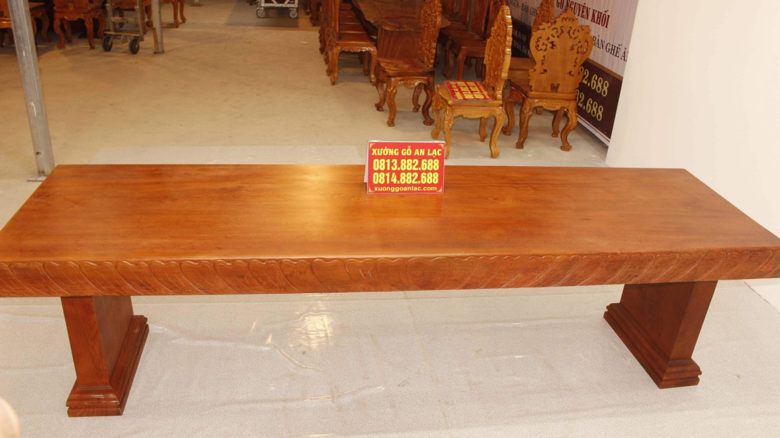 Bàn nguyên khối gỗ hương đá 2m86x83cmx15cm siêu vip 17 Bàn nguyên khối gỗ hương đá 2m86x83cmx15cm siêu vip - Ảnh 17