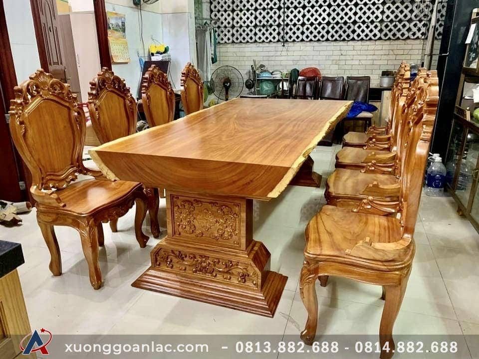 Bộ bàn ăn nguyên tấm gỗ cẩm hồng 8 ghế hoa lá tây (Anh Quân, Bắc Giang) 10 bàn ăn nguyên khối nguyên phe