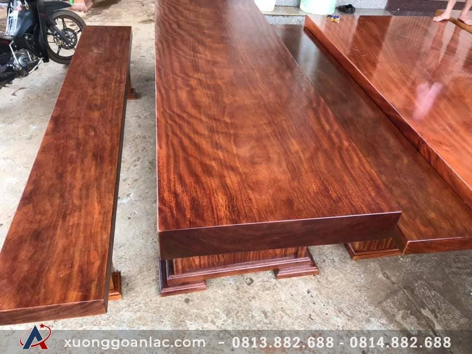 Bộ bàn ghế K3 gỗ cẩm hồng liền khối 280x90x16cm (Chị Thắm, Long An) 10 Mặt bàn ăn gỗ cẩm hồng nguyên khối 280x90x16cm