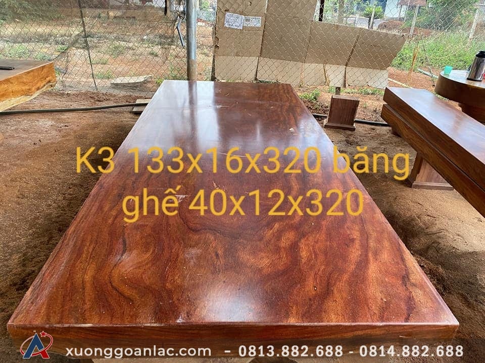 Bộ bàn ghế K3 gỗ cẩm hồng nguyên khối 320x133x16cm (Anh Hòa, Đồng Nai) 2 Bộ bàn ghế K3 gỗ cẩm hồng nguyên khối 320x133x16cm (Anh Hòa, Đồng Nai)
