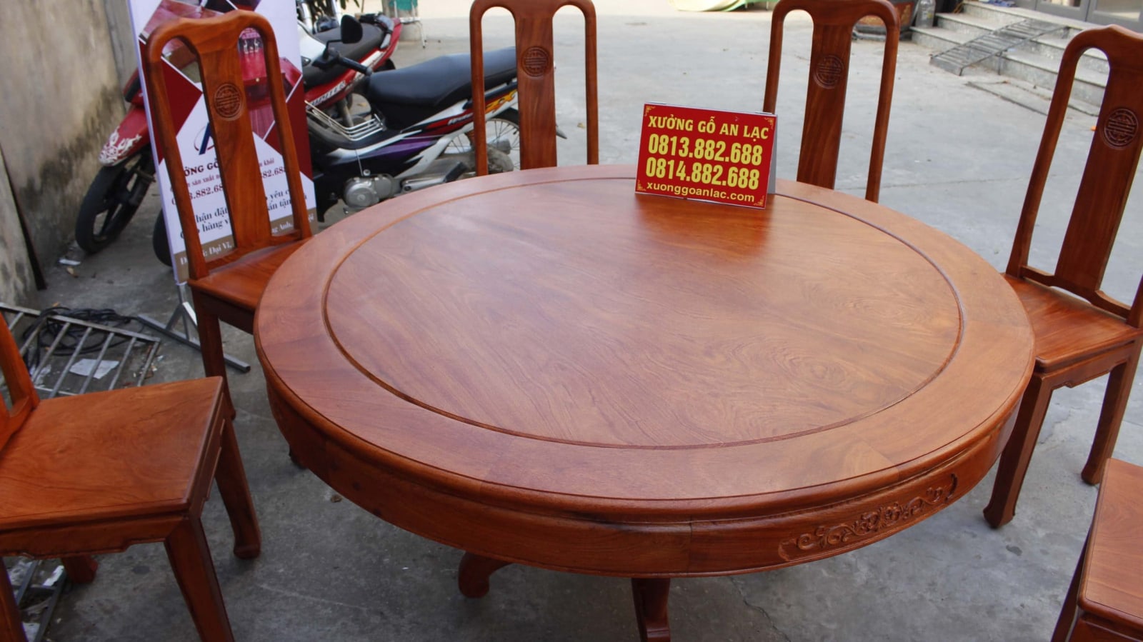 Bộ bàn ăn tròn khuôn tranh hương đá vs 8 ghế chữ thọ cực vip 8 bàn hương đá hoa lá tây vs ghế chữ thọ