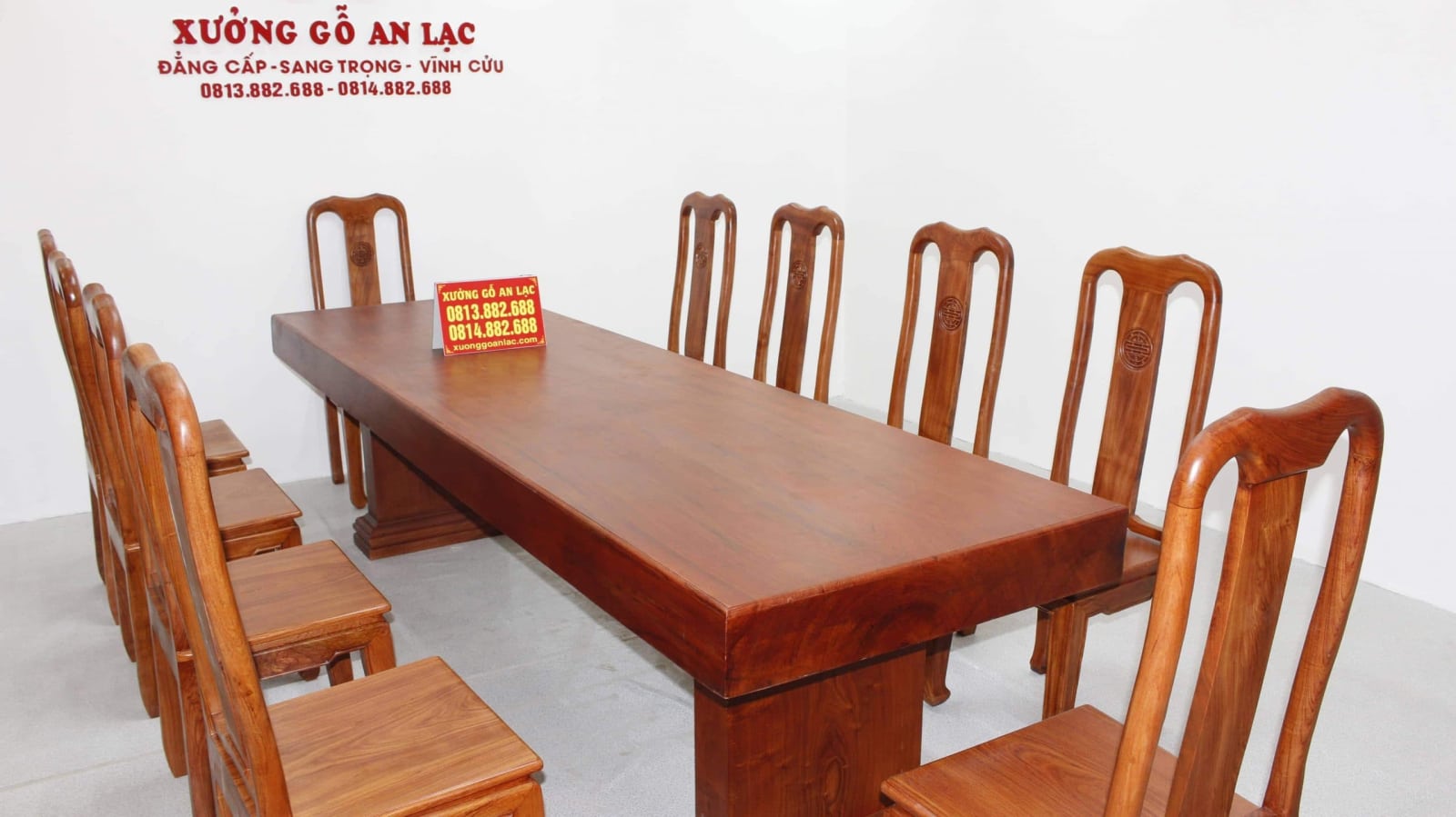 Bàn gỗ nguyên khối hương đá 3m với 10 ghế chữ thọ 8 bàn nguyên khối 290x83x15 vs 10 ghế chữ thọ hương