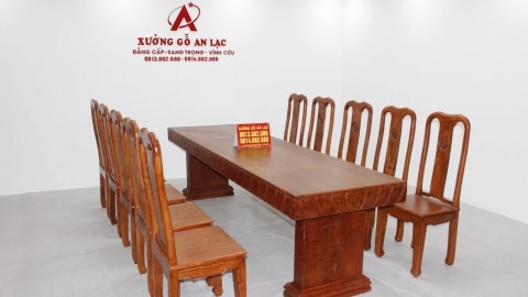 Tại sao sofa gỗ, bàn ghế gỗ nguyên khối ngày càng được ưa chuộng? 10 ban nguyen khoi duc trai tim vs ghe chu tho go huong da 12 scaled