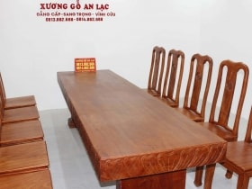 Siêu phẩm bàn ăn nguyên khối 283x79x14cm với 10 ghế triện chữ thọ gỗ hương đá 23 bàn nguyên khối đục trai tim vs ghế chữ thọ gỗ hương đá (1)