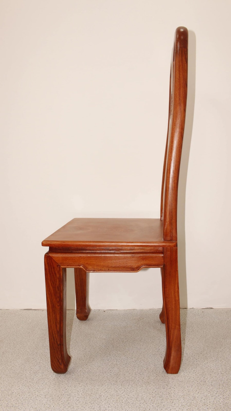 Bàn gỗ nguyên khối hương đá 3m với 10 ghế chữ thọ 32 ghế chữ thọ tựa cao không tay