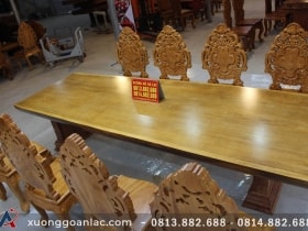 Siêu phẩm bàn ăn nguyên khối 303x103x12cm với 8 ghế hoàng gia vip tựa cong gỗ gõ đỏ 16 bàn ăn nguyên phe