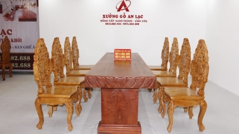 Tại sao sofa gỗ, bàn ghế gỗ nguyên khối ngày càng được ưa chuộng? 8 bộ bàn hương đá vip 275cm