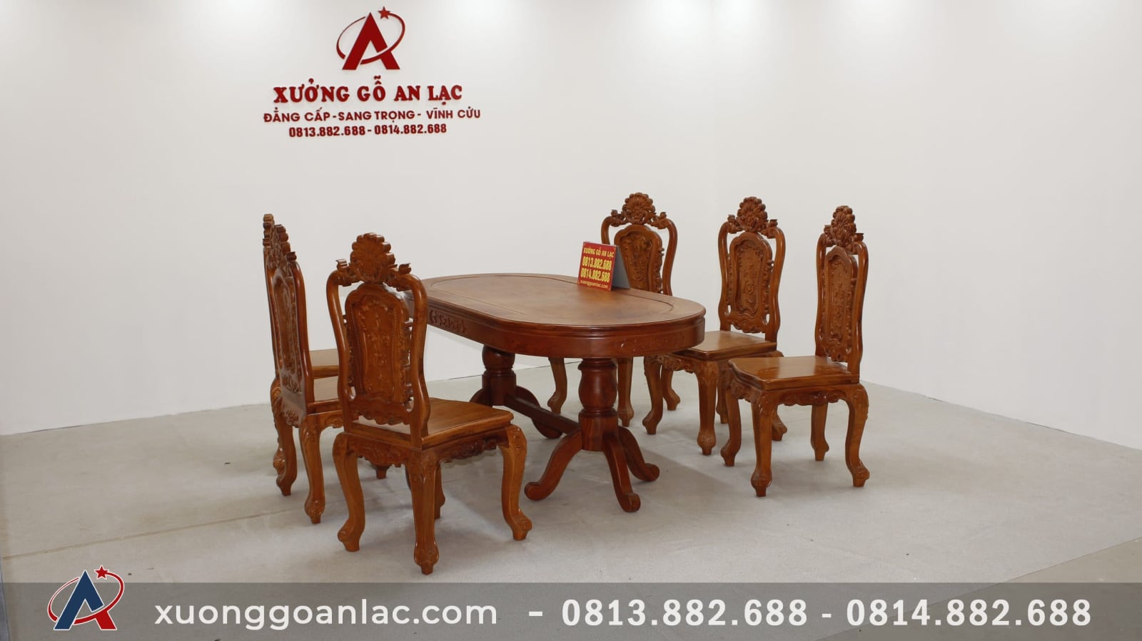 Bộ bàn ăn bầu dục 6 ghế hồng hạc đục tay gỗ hương đá (Anh Tấn, Điện Biên) 8 Bàn ăn khuôn tranh gỗ hương đá vs ghế louis hồng hạc đục tay (25)