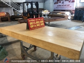 Bàn ăn nguyên khối gõ đỏ 219x96x16cm anh Hoàn ở Bỉm Sơn - Thanh Hóa 13 mặt bàn nguyên khối
