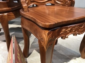 Bộ bàn ghế ăn nguyên khối gỗ gõ đỏ 8 ghế louis (Anh Tuấn, Lương Sơn - Hòa Bình) 47 Chân cũng được đục tỉa cẩn thận