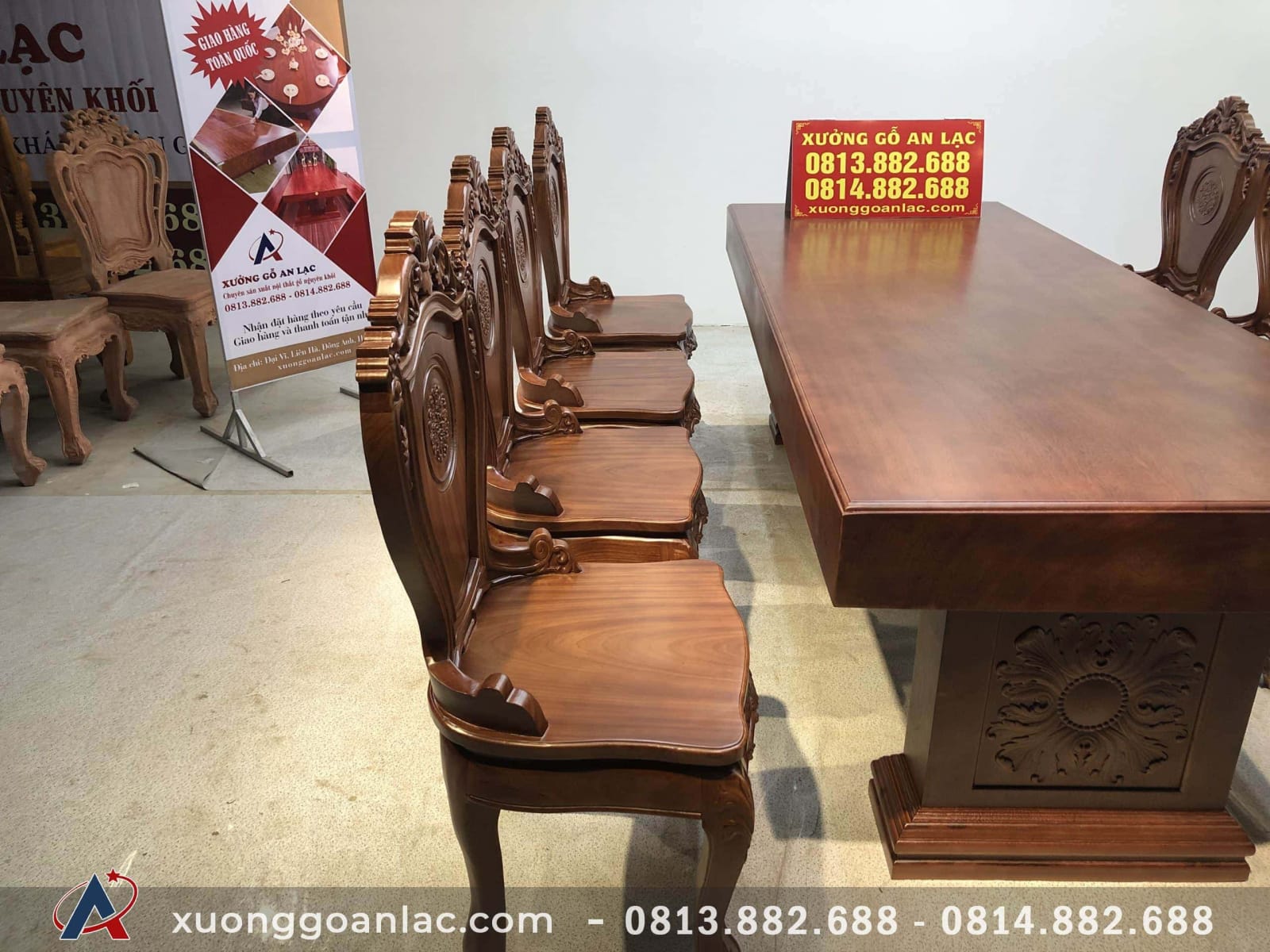 Bộ bàn ghế ăn nguyên khối gỗ gõ đỏ 8 ghế louis (Anh Tuấn, Lương Sơn - Hòa Bình) 14 Dãy ghế ăn gõ đỏ bên trái