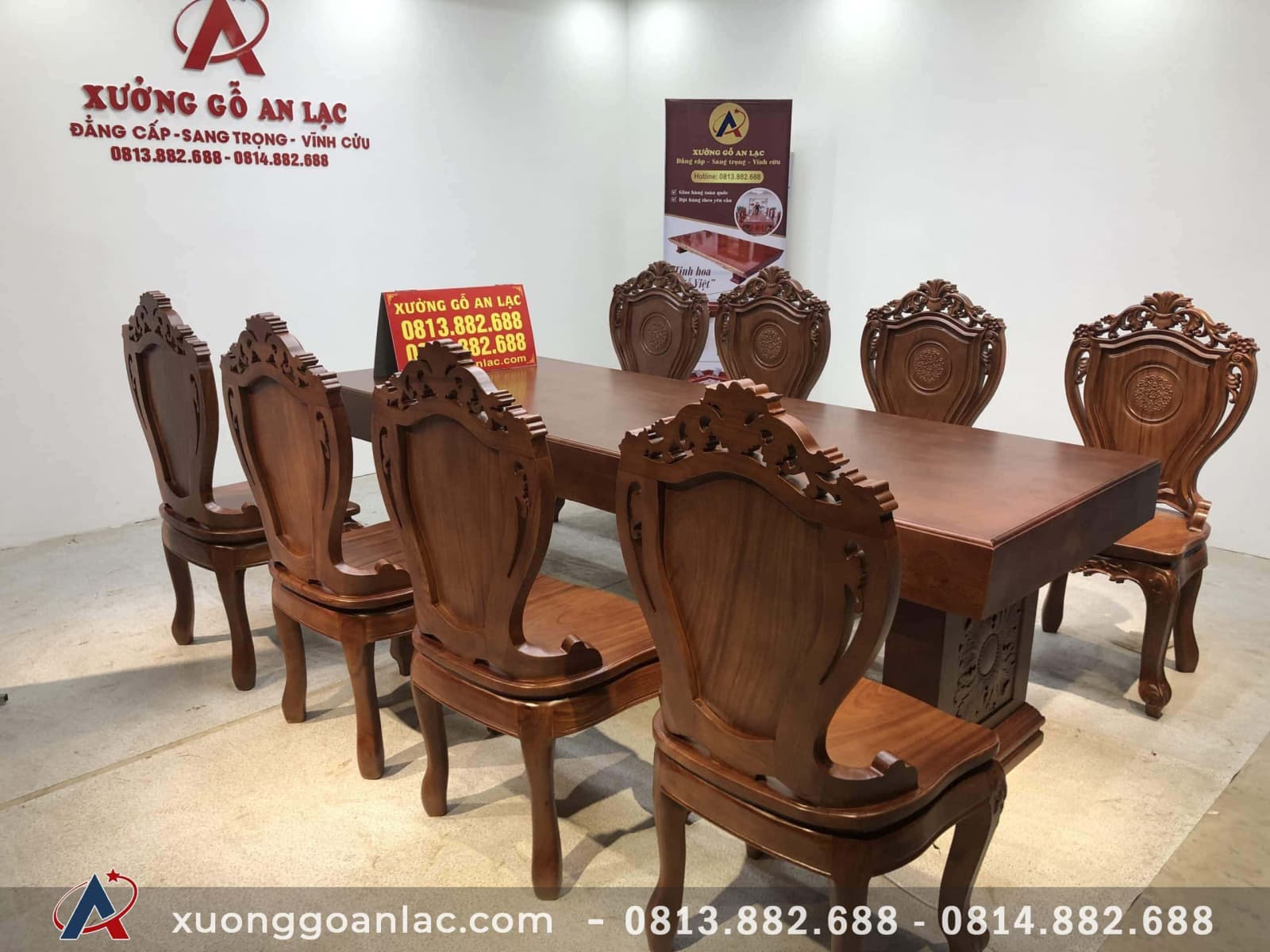 Bộ bàn ghế ăn nguyên khối gỗ gõ đỏ 8 ghế louis (Anh Tuấn, Lương Sơn - Hòa Bình) 11 bộ bàn ghế ăn louis
