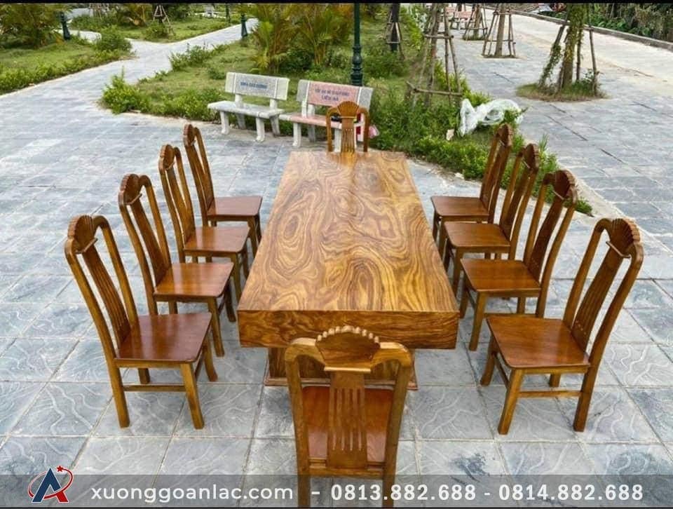 Bộ bàn ăn đóng hộp gỗ hương xám (Anh Xuyên, Hà Nội) 2 Bàn ăn đóng hộp gỗ hương xám
