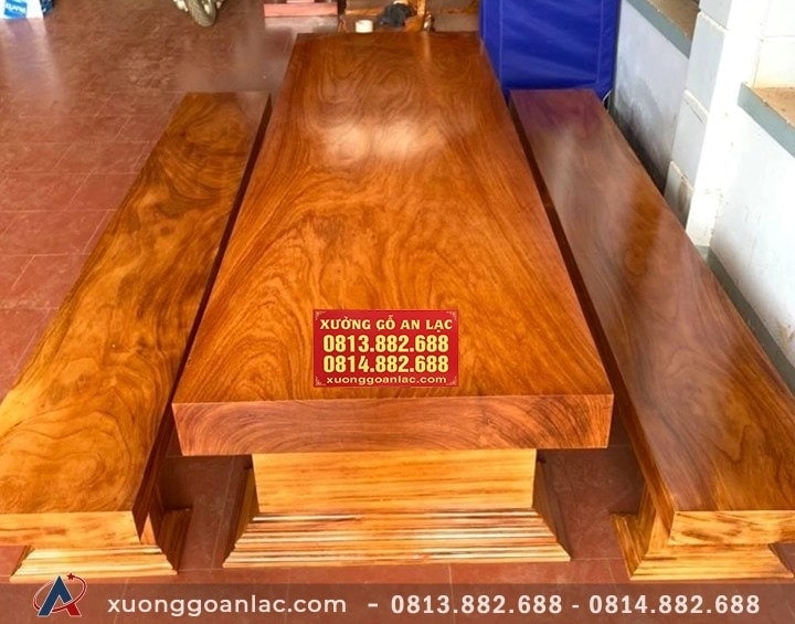 Bộ bàn ghế K3 gỗ gõ đỏ nguyên khối ( Anh Nam - Hà Nội) 1 Bộ K3 gỗ gõ đỏ nguyên khối ( Anh Nam - Hà Nội)