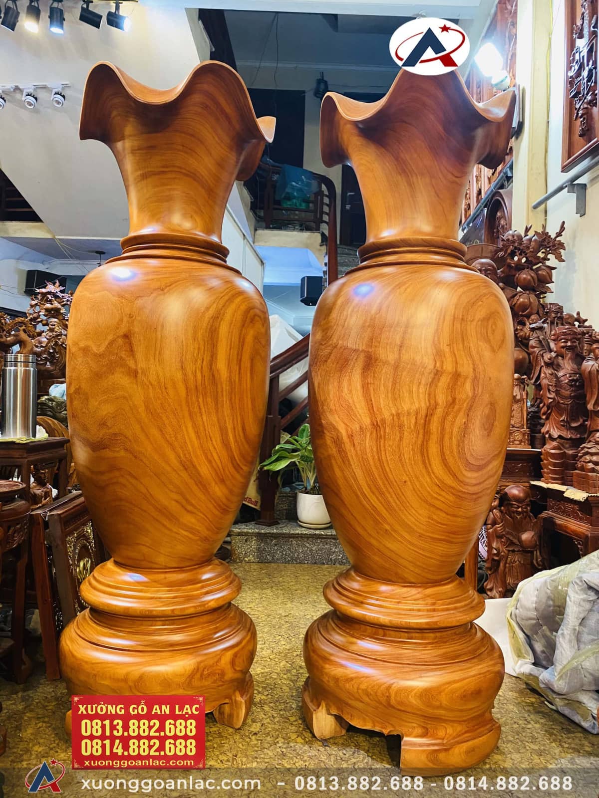 Lục bình gỗ cẩm vàng 1m70 đường kính 48cm (chú Tuân - Hà Nội) 13 những mẫu lục bình gỗ hương đẹp được chế tác vô cùng khéo léo, mang đến thứ vui tao nhã cho những người chơi lục bình. Dù trong nước hay nước ngoài thì những mẫu lục bình luôn được ưa chuộng, đặc biệt những bức vẽ ra từ lục bình gỗ hương luôn mang đến cho người xem sự cuốn hút vô cùng mạnh mẽ.